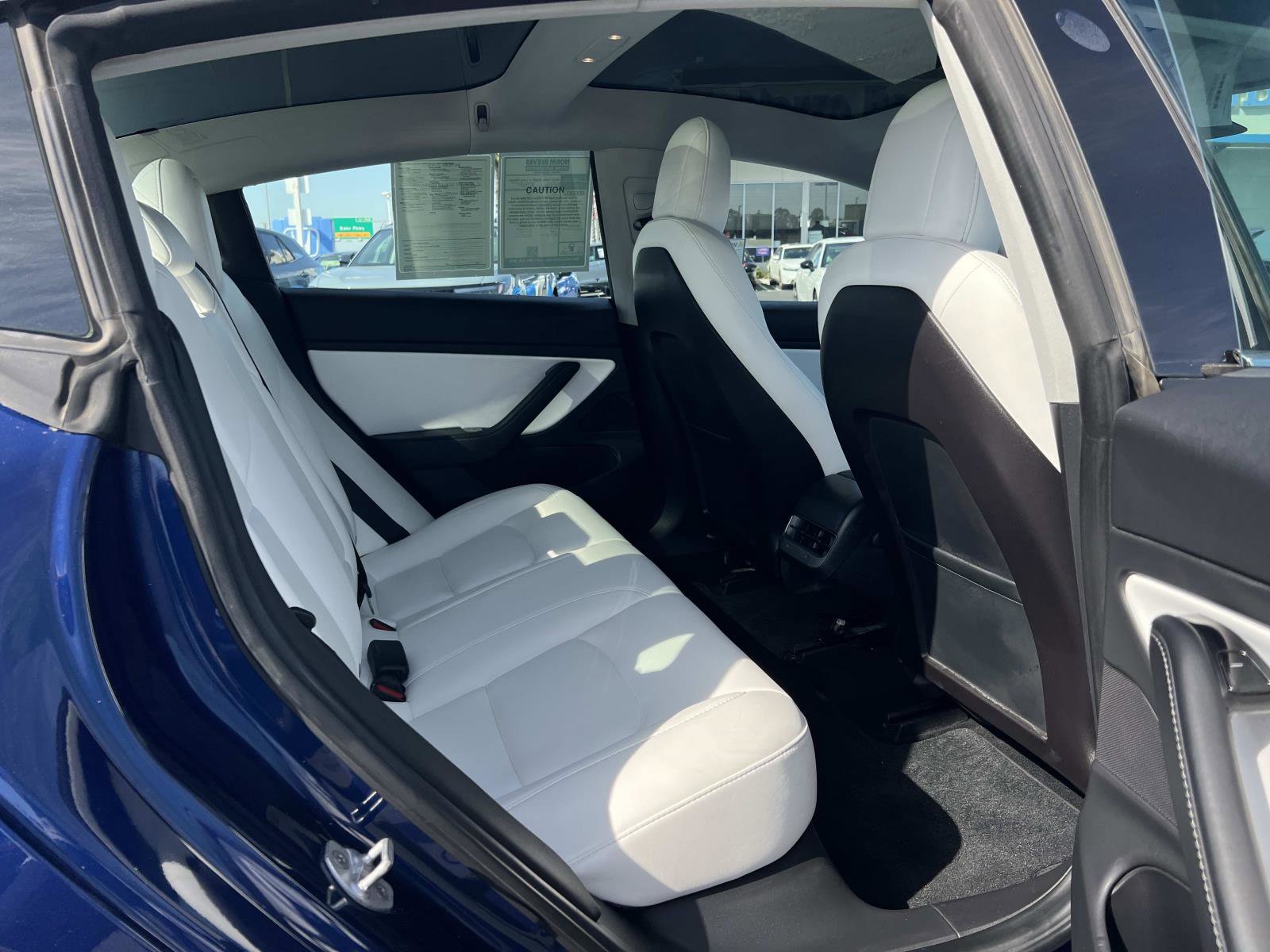 Used 2019 Tesla Model 3 Long Range image 30