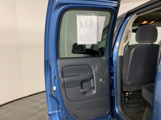 Used 2003 Dodge Ram 2500 Truck SLT image 19