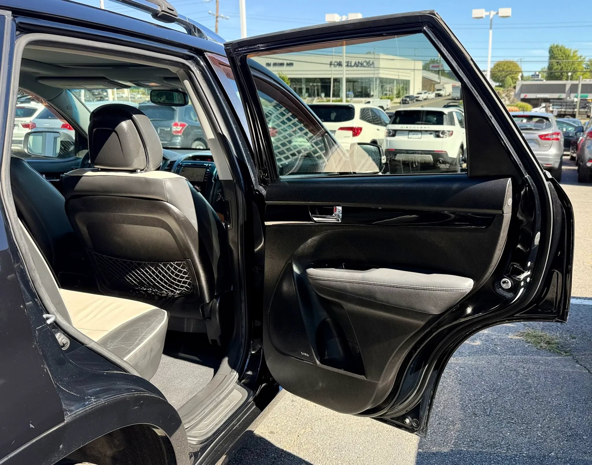 Used 2013 Kia Sorento SX w/ SX Premium Pkg AWD/4WD image 30