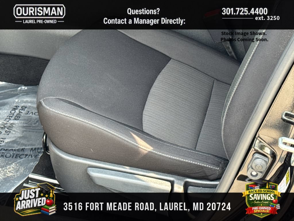 Used 2025 Nissan Sentra SV FWD image 7
