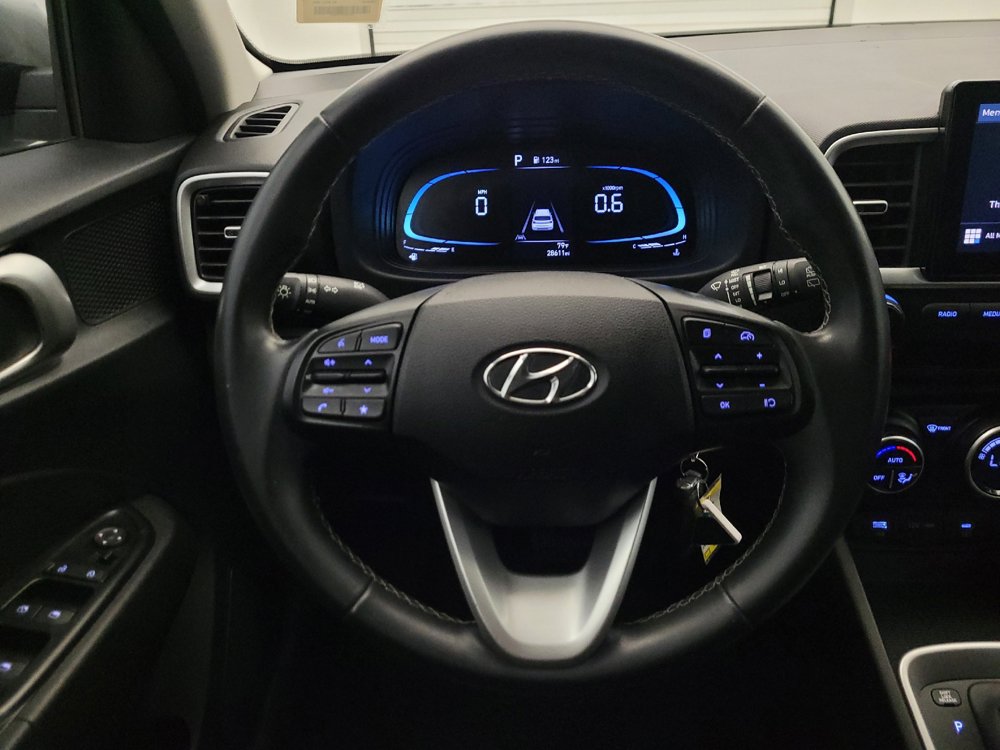 Used 2023 Hyundai Venue SEL w/ Cargo Package FWD image 22