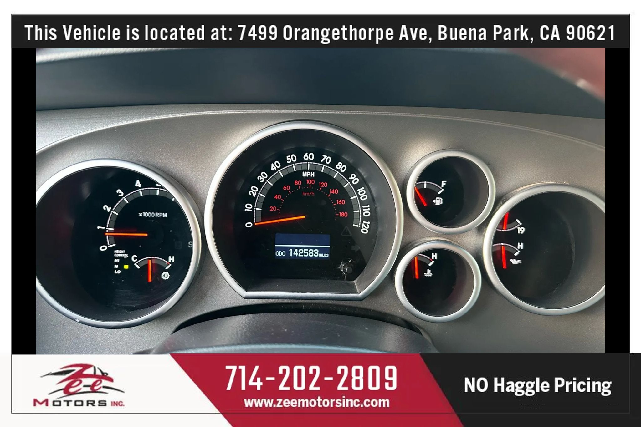 Used 2013 Toyota Sequoia Platinum RWD image 25
