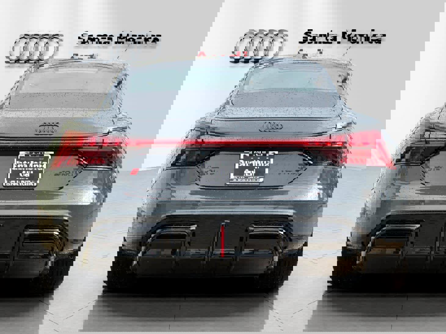 New 2026 Audi RS e-tron GT performance image 7