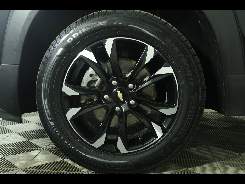 Used 2023 Chevrolet TrailBlazer LT w/ Convenience Package image 8