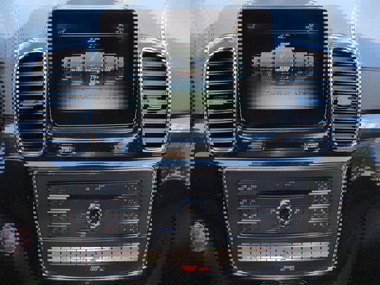 Used 2017 Mercedes-Benz GLE 43 AMG 4MATIC Coupe image 18