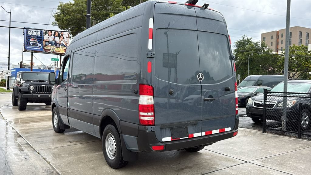 Used 2018 Mercedes-Benz Sprinter 2500 image 12