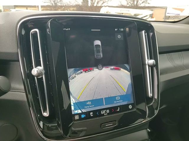 Used 2023 Volvo C40 P8 Recharge Ultimate image 21