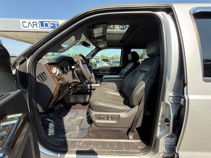 Used 2016 Ford F250 Platinum w/ FX4 Off-Road Package AWD/4WD image 18