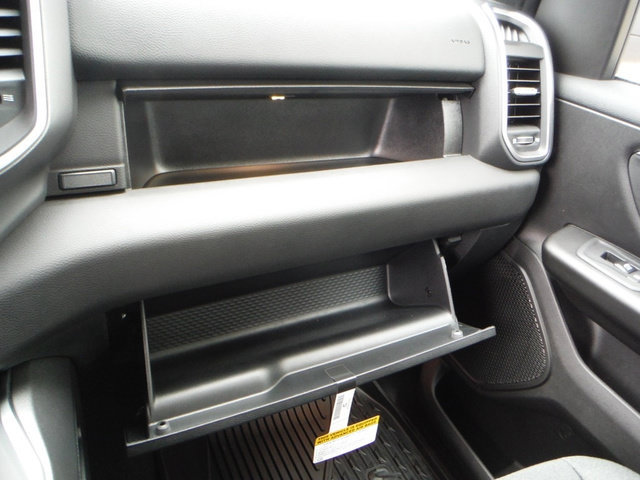New 2027 RAM 1500 4x4 Crew Cab image 47