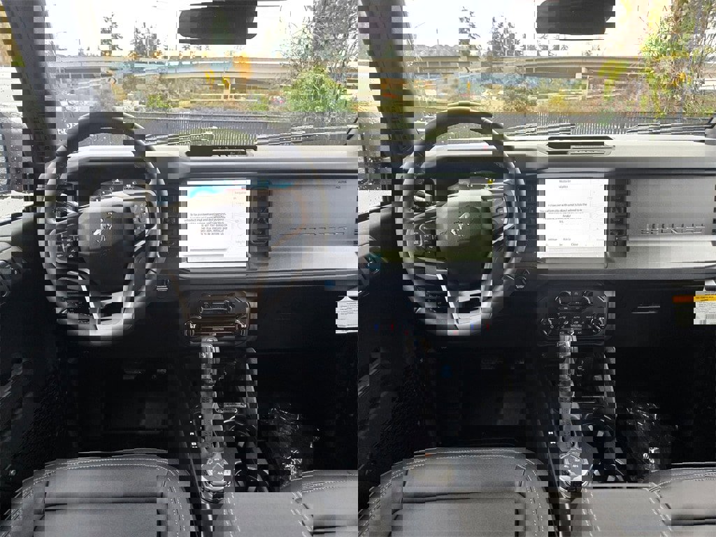 New 2025 Ford Bronco Big Bend w/ Black Diamond Package image 10