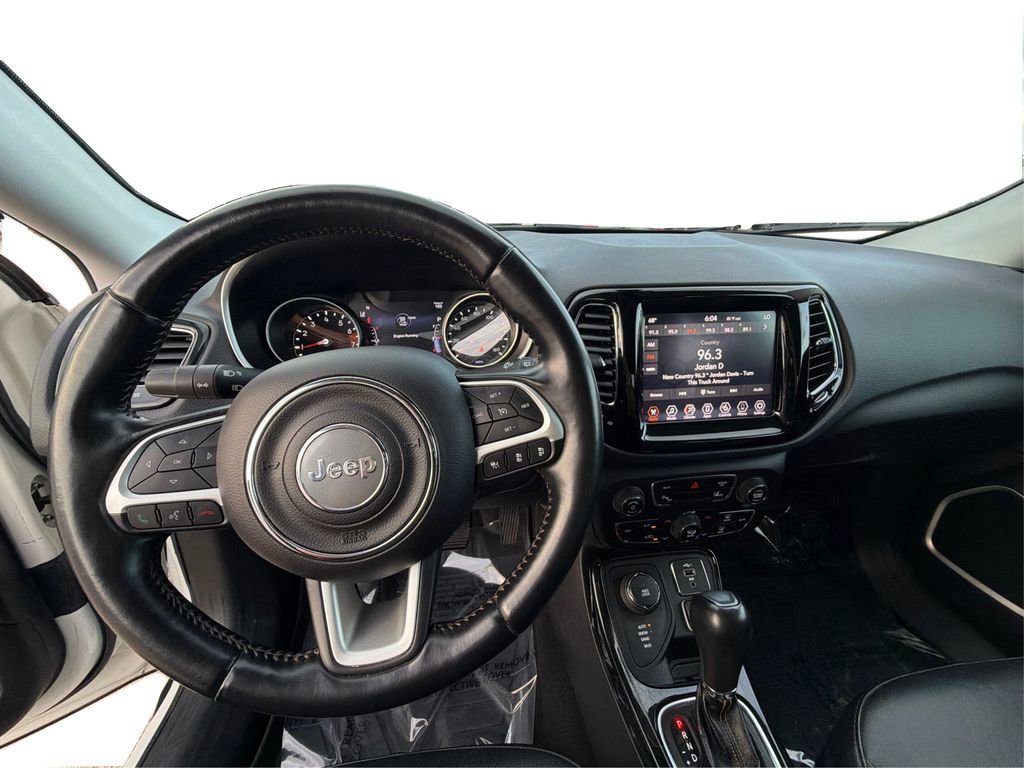 Used 2021 Jeep Compass Limited AWD/4WD image 29