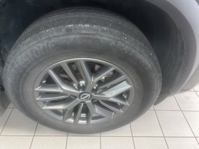 Certified 2023 Nissan Rogue S image 7