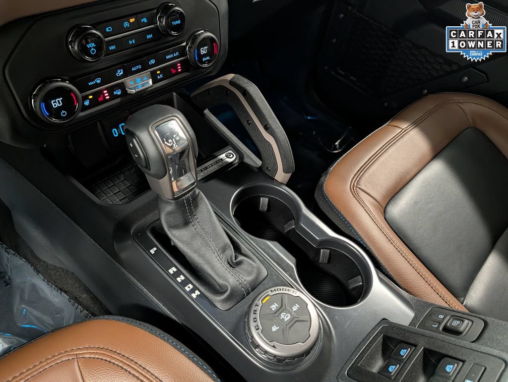 Used 2024 Ford Bronco Outer Banks AWD/4WD image 16