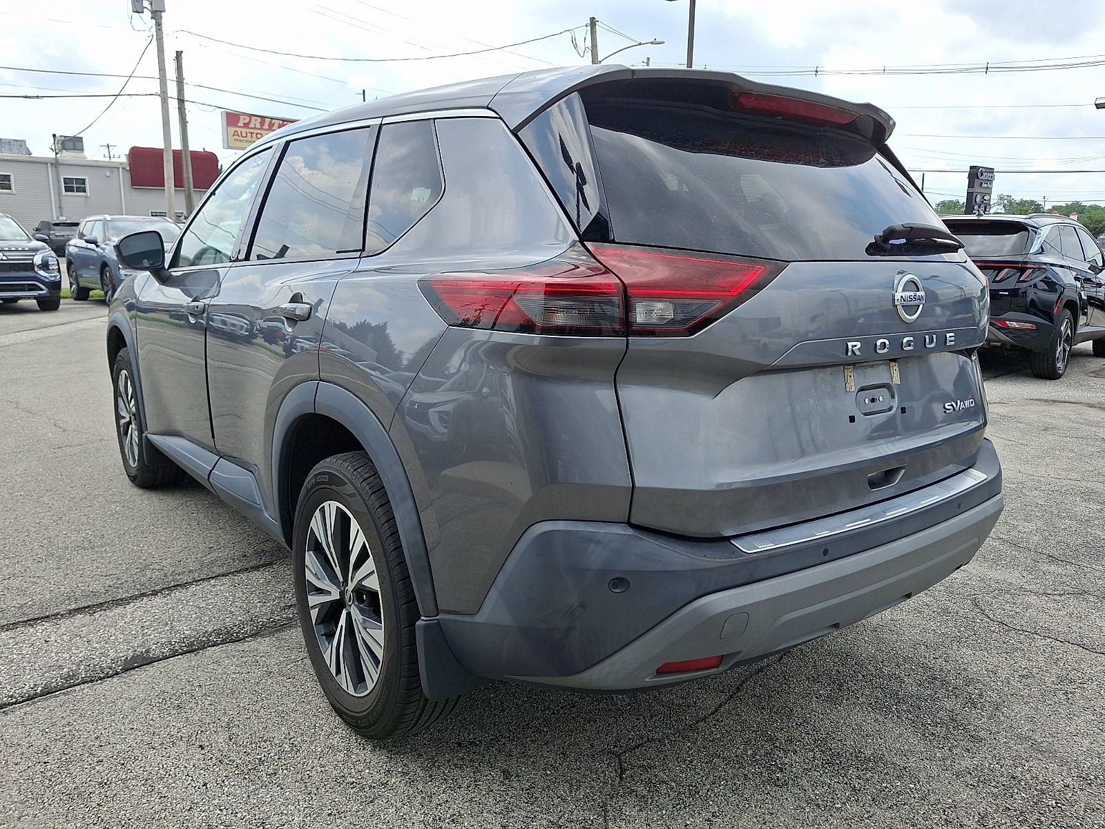 Used 2021 Nissan Rogue SV AWD/4WD image 5