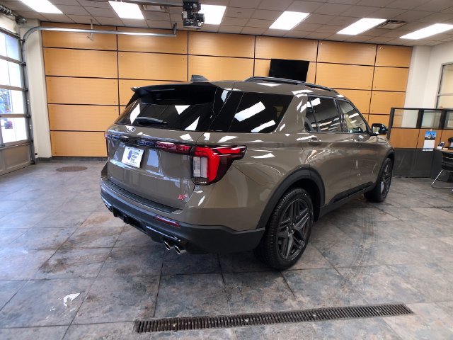 New 2027 Ford Explorer ST w/ Sun And Sound Package AWD/4WD image 7
