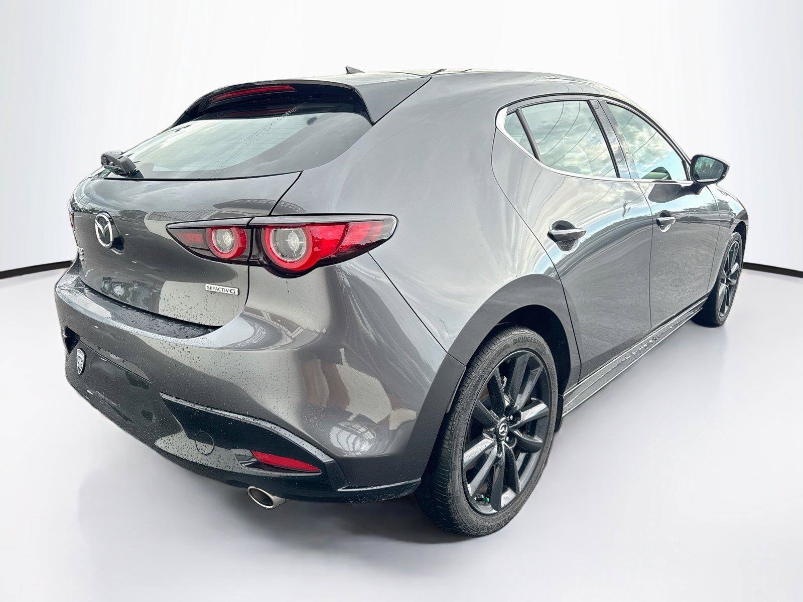 Used 2023 MAZDA MAZDA3 s AWD/4WD image 5