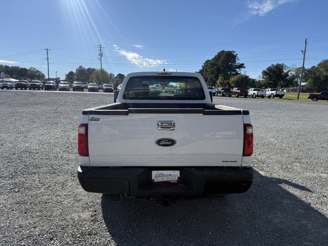 Used 2015 Ford F250 XL w/ Power Equipment Group AWD/4WD image 4
