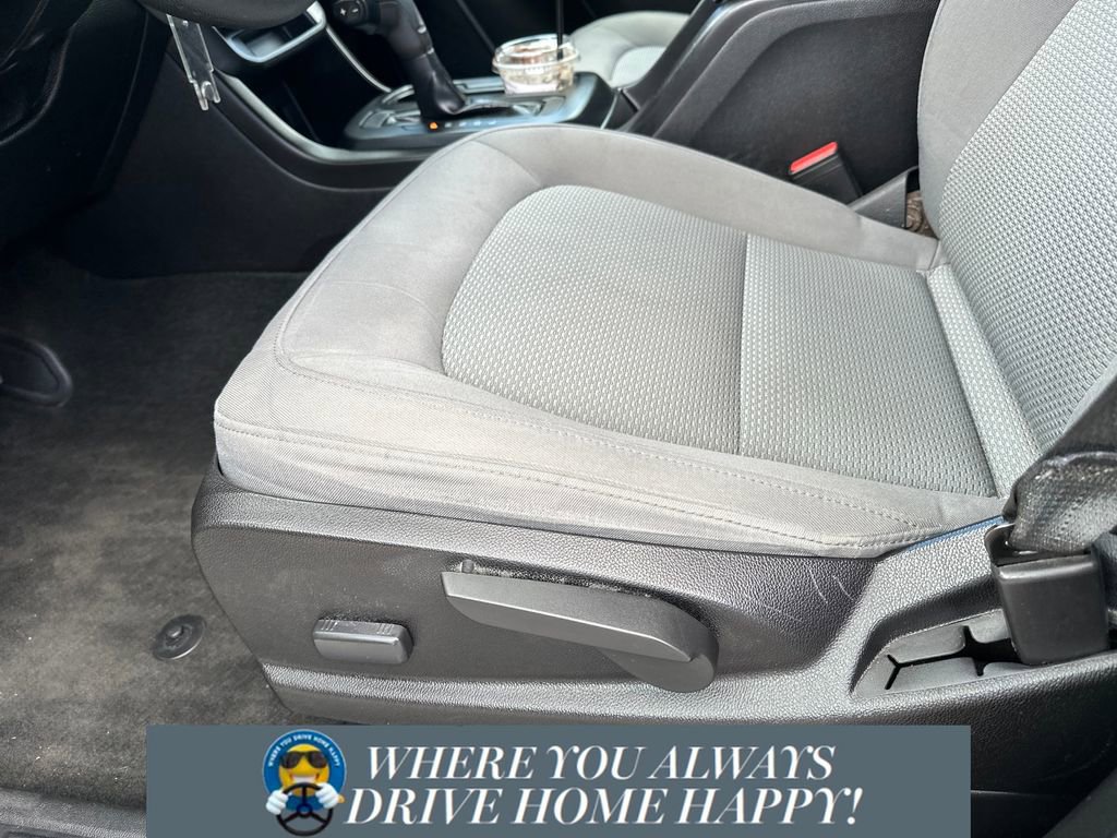 Used 2017 Chevrolet Colorado W/T w/ WT Convenience Package image 8