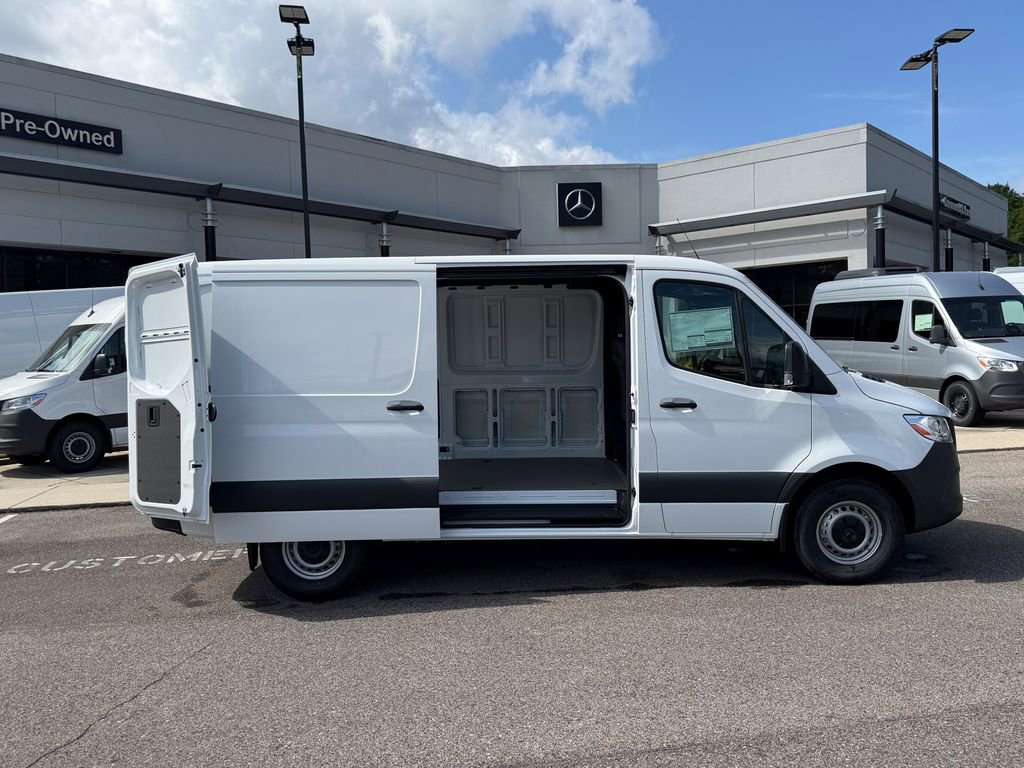 New 2025 Mercedes-Benz Sprinter 2500 image 22