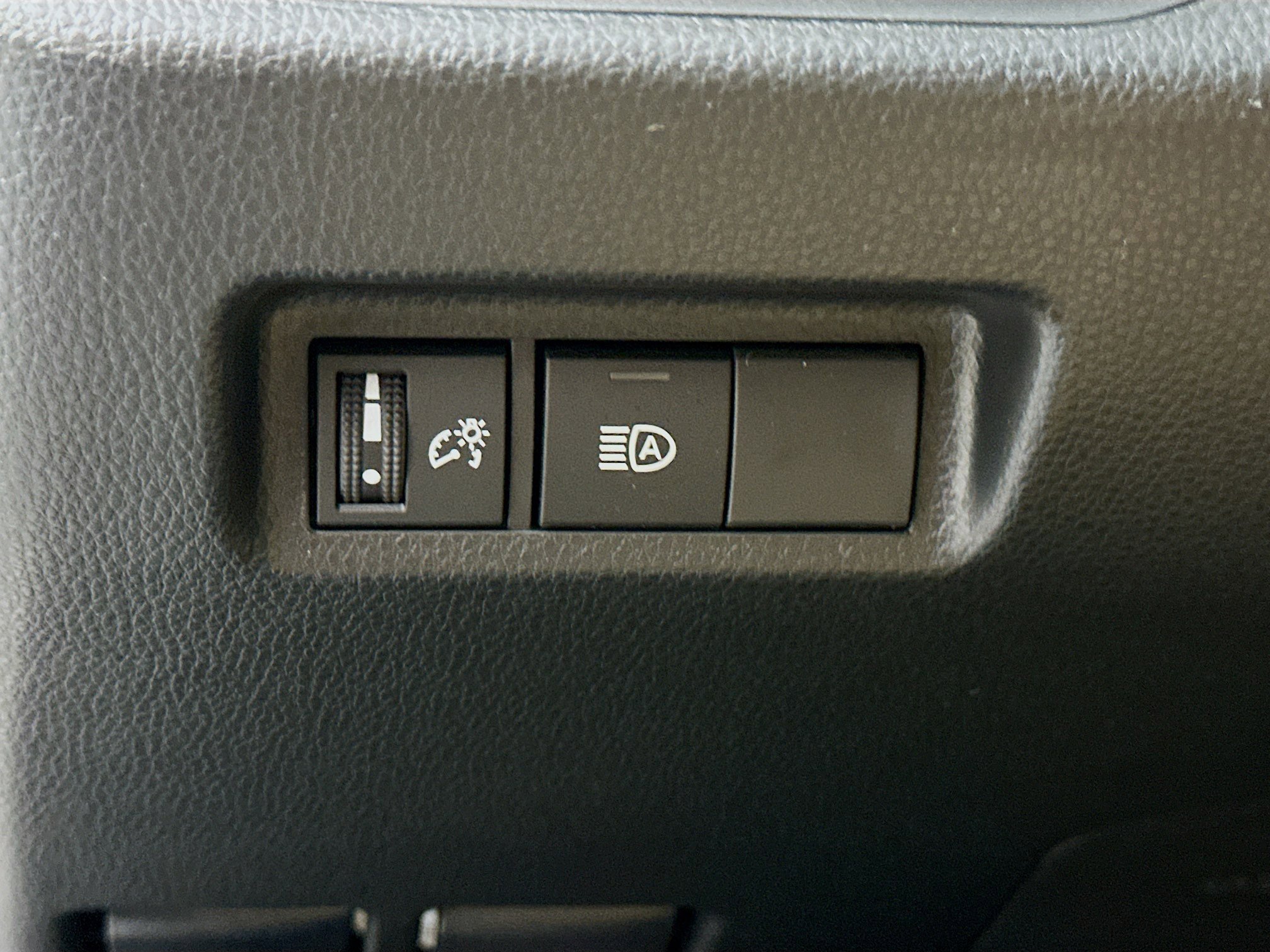 Used 2025 Toyota RAV4 LE image 17