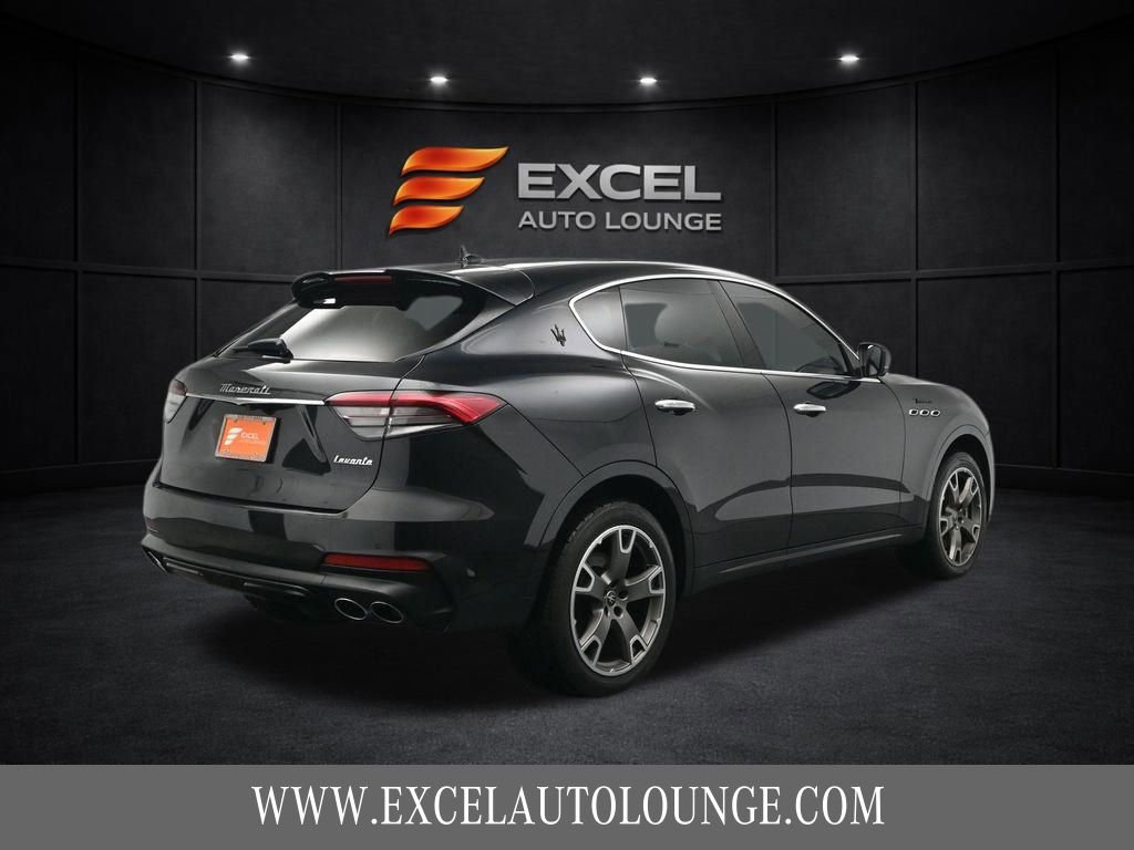 Used 2023 Maserati Levante Modena image 6