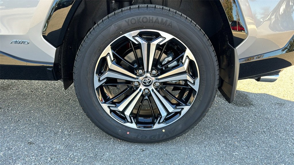 New 2025 Toyota RAV4 XSE image 12