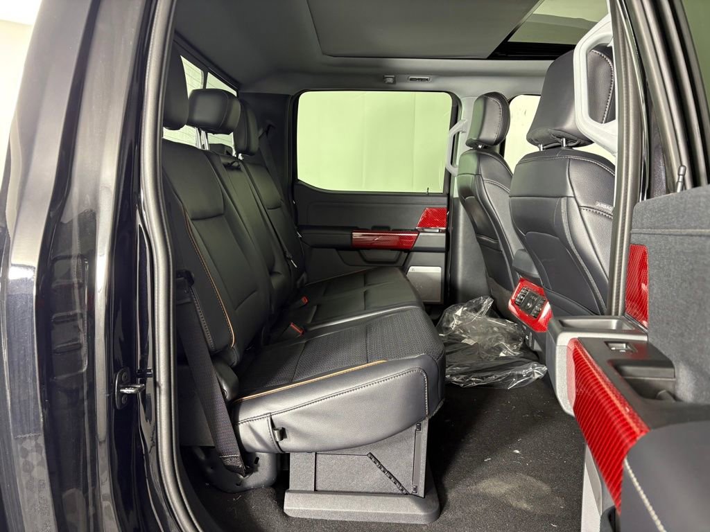 New 2025 Ford F250 Lariat w/ Lariat Ultimate Package AWD/4WD image 39