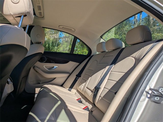 Used 2019 Mercedes-Benz C 300 Sedan image 13