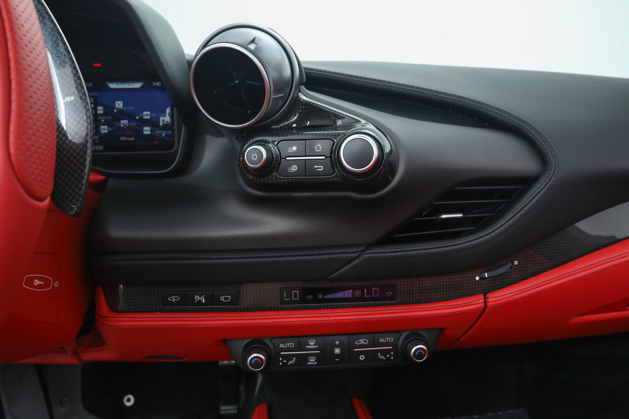 Certified 2023 Ferrari F8 Tributo RWD image 31