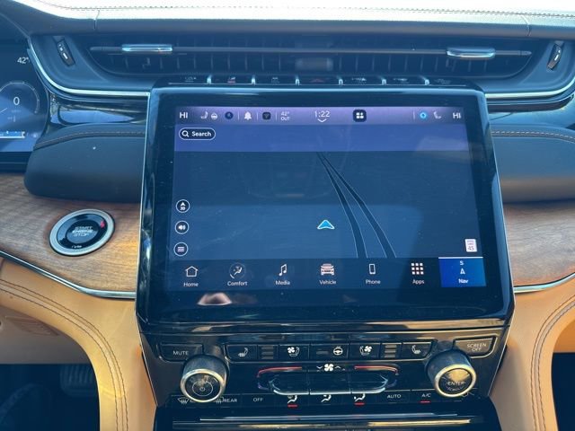 Used 2024 Jeep Grand Cherokee Summit image 31