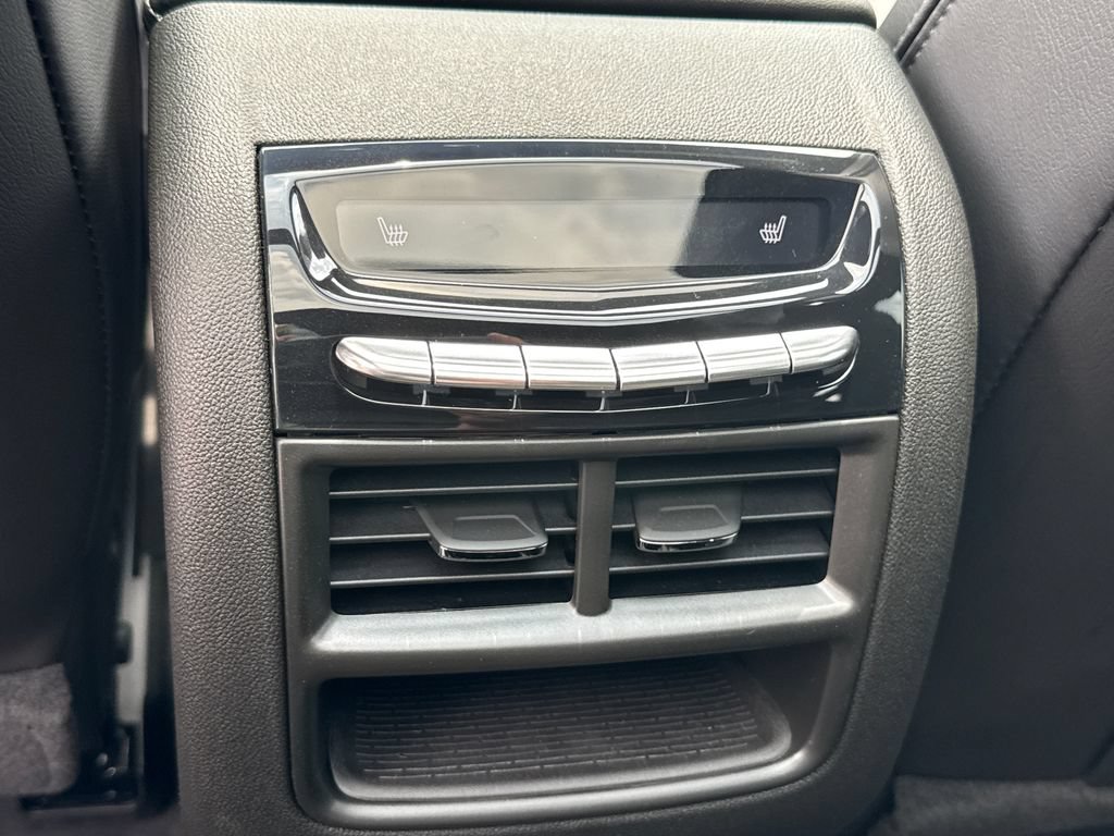 New 2026 Cadillac XT5 Sportv AWD/4WD image 17