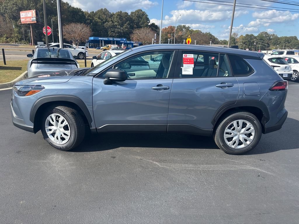 New 2026 Toyota Corolla Cross L image 2