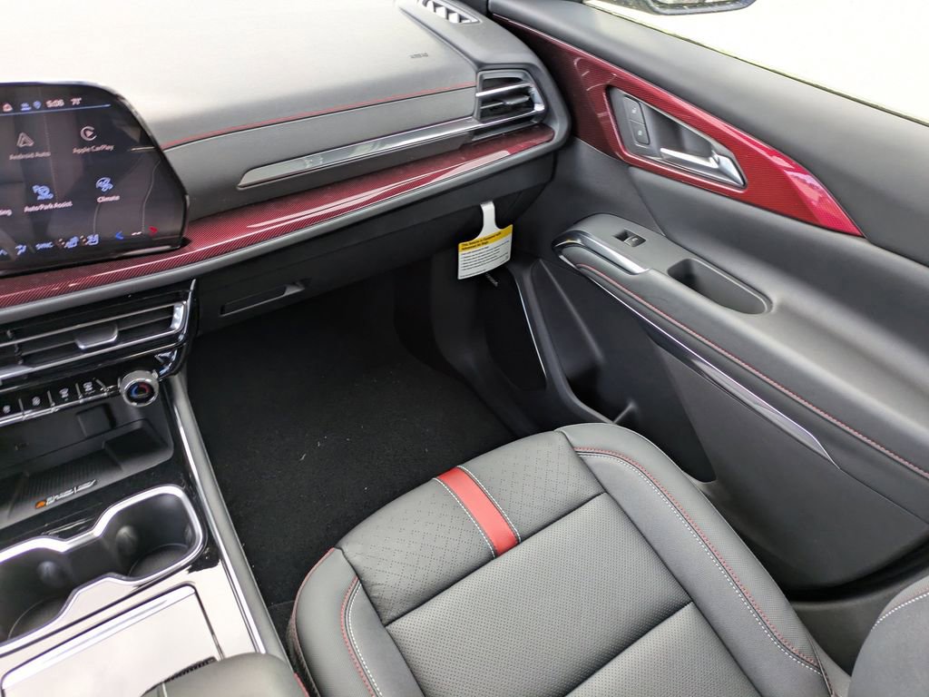 New 2026 Chevrolet Traverse RS FWD image 19
