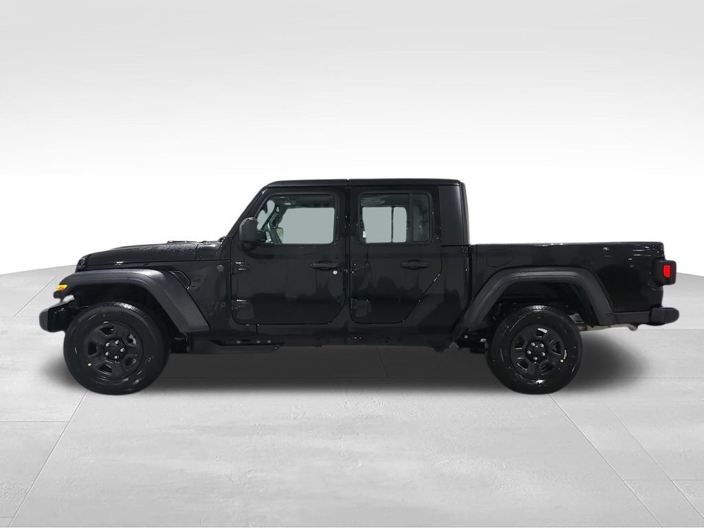 New 2026 Jeep Gladiator Sport AWD/4WD image 5