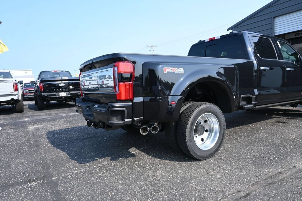 New 2026 Ford F450 Platinum w/ Platinum Plus Package AWD/4WD image 23