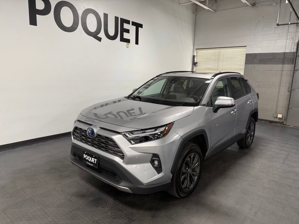 Used 2022 Toyota RAV4 Limited AWD/4WD image 2