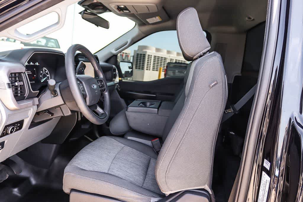 Used 2023 Ford F150 XL w/ Trailer Tow Package RWD image 19