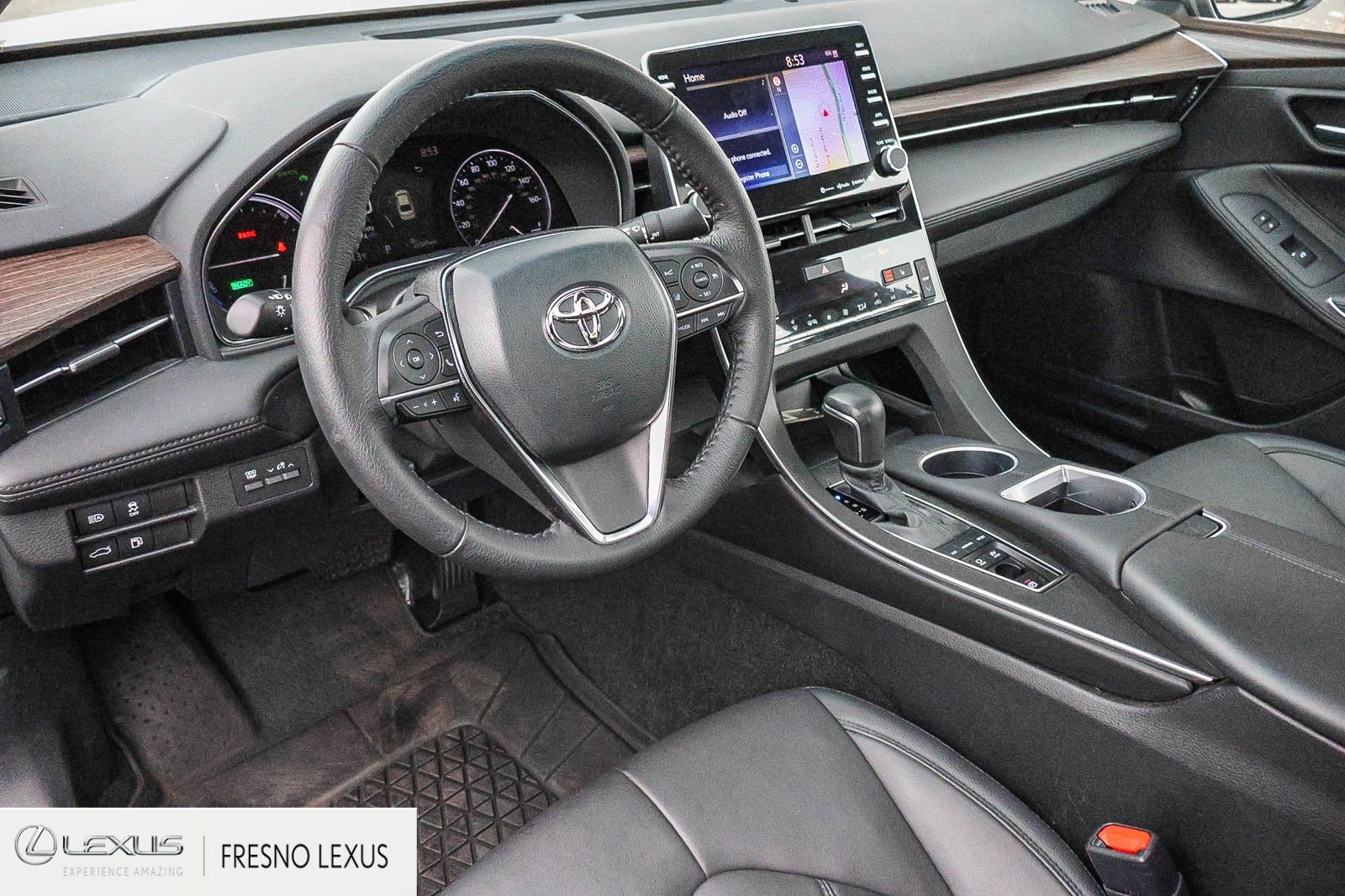Used 2022 Toyota Avalon XLE image 19