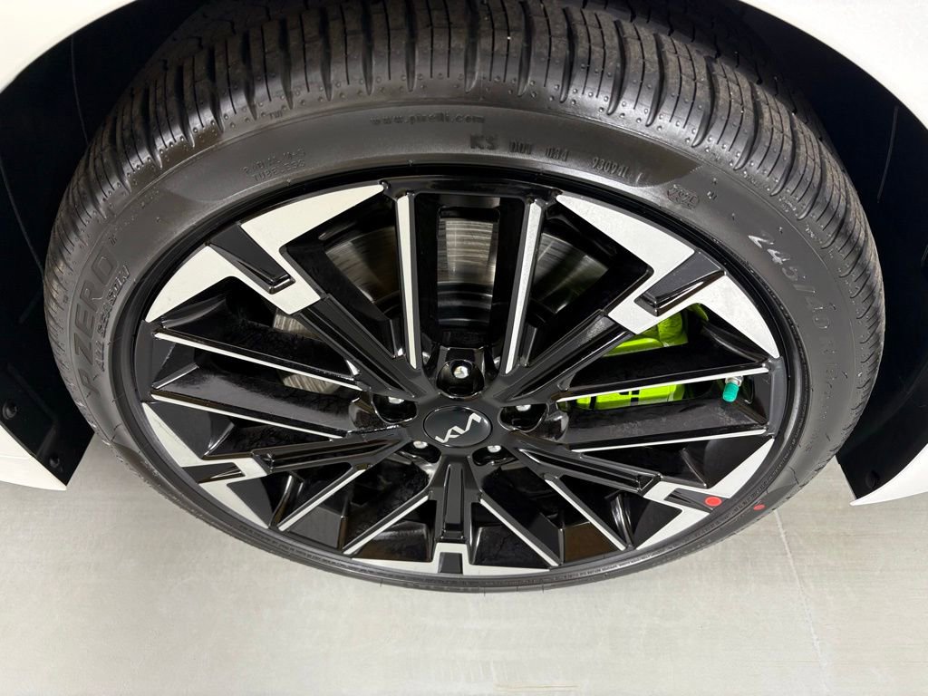 New 2026 Kia K5 GT image 11