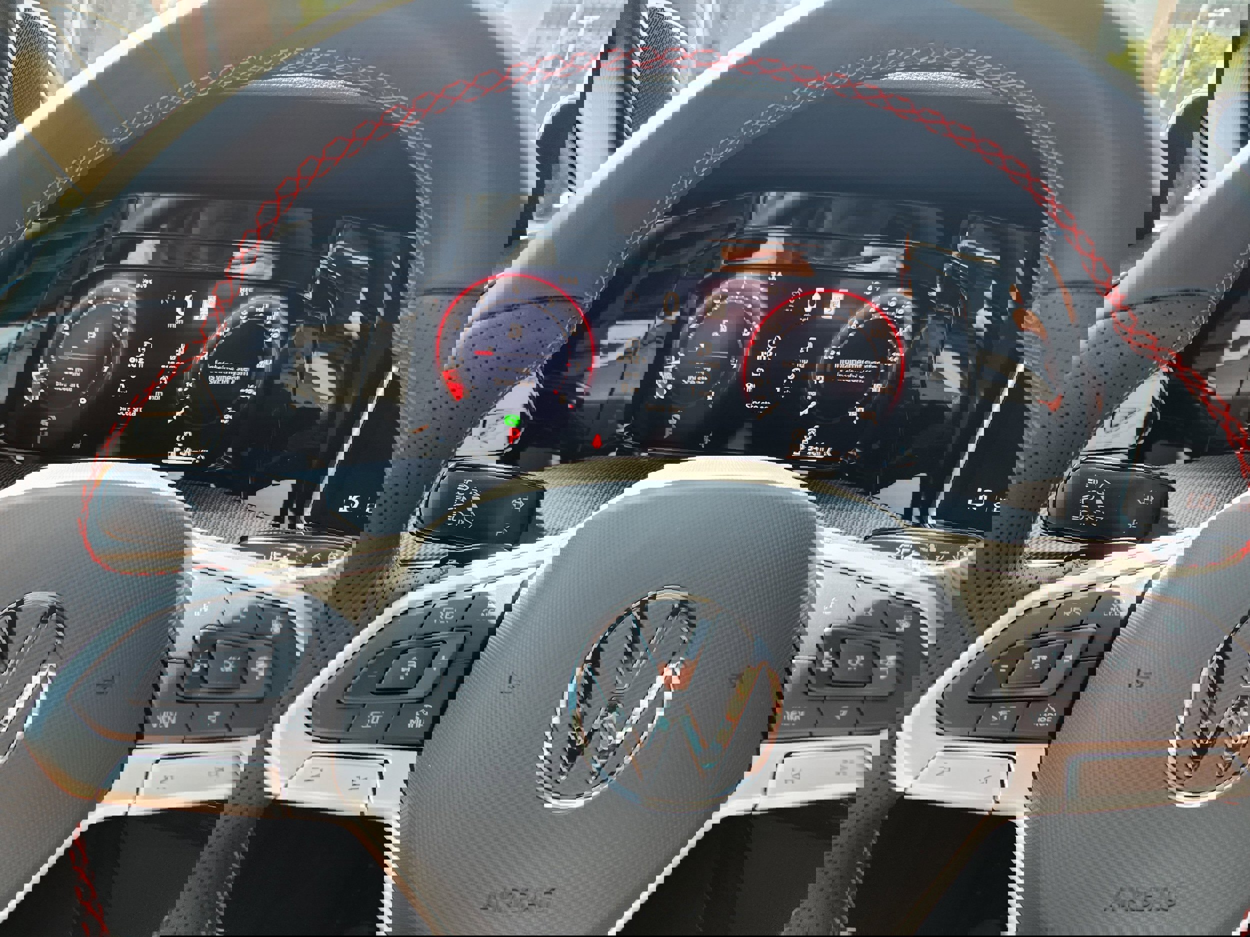 New 2025 Volkswagen GTI SE image 13