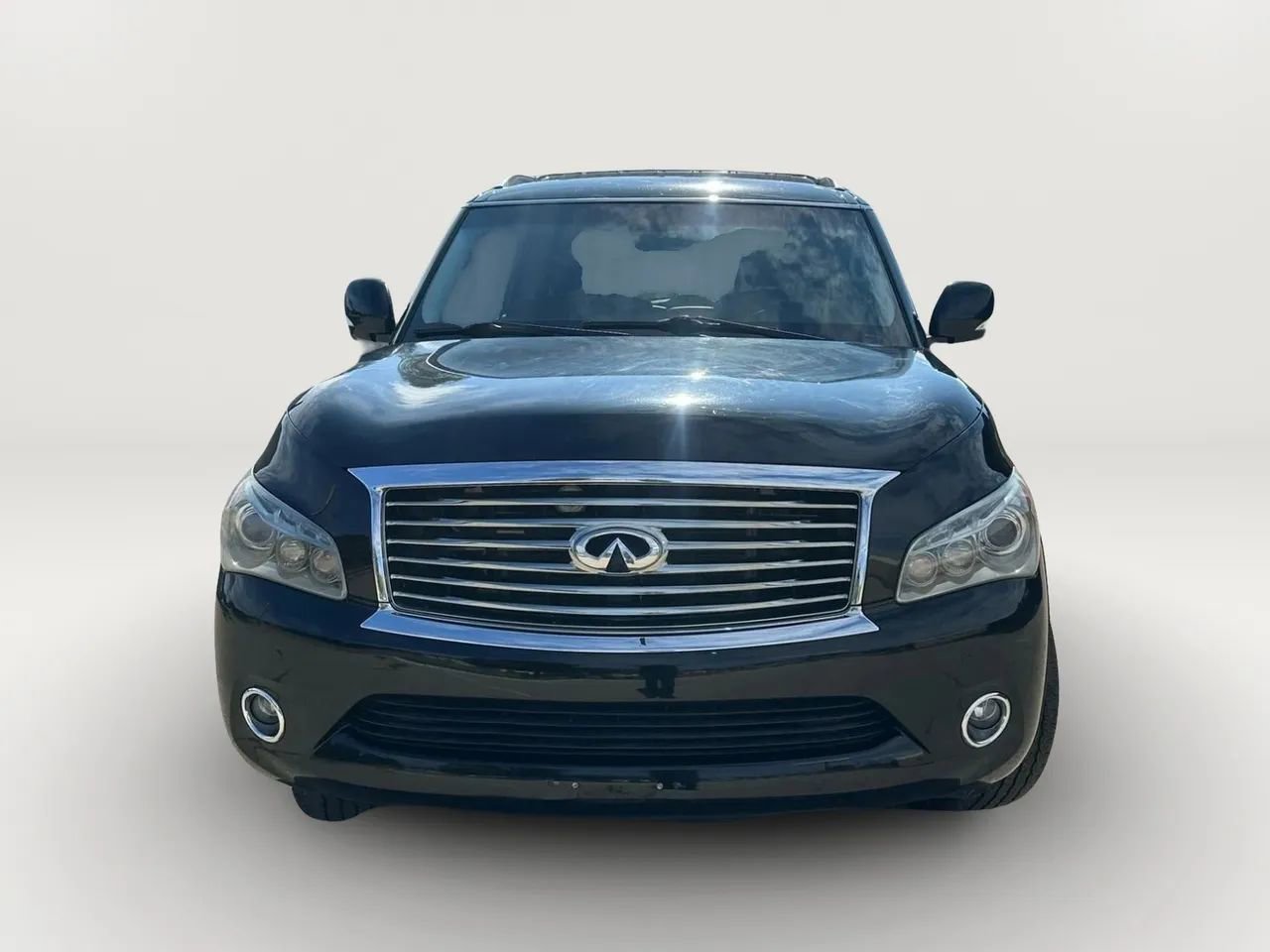 Used 2013 INFINITI QX56 4WD w/ Theater Pkg image 2