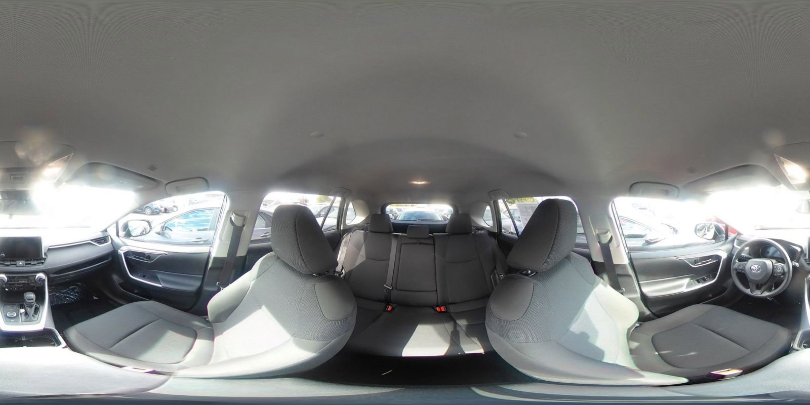 Used 2025 Toyota RAV4 LE image 41