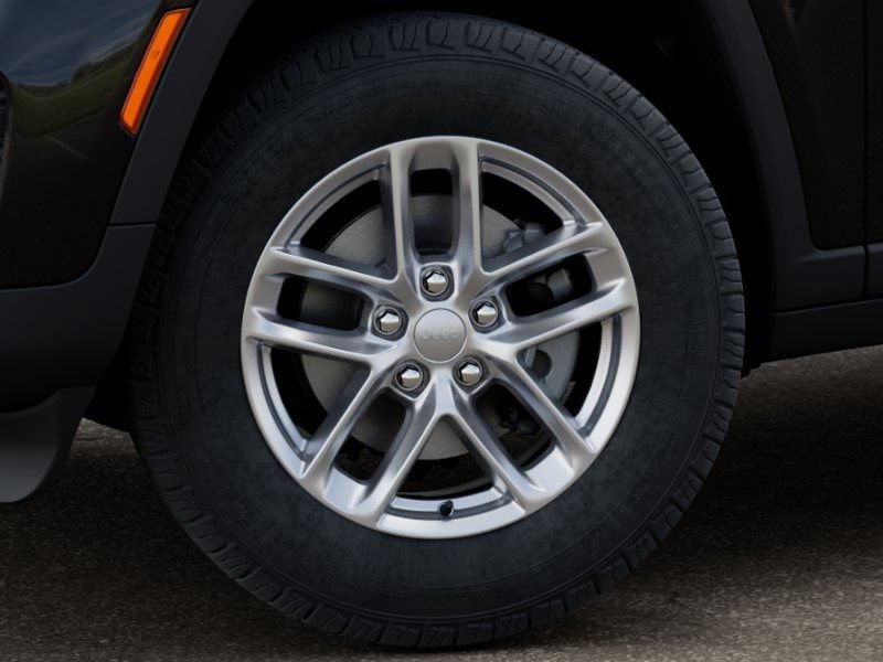 New 2026 Jeep Grand Cherokee Laredo X AWD/4WD image 8
