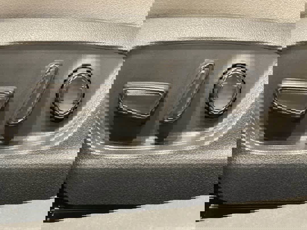 Certified 2023 Toyota Camry XLE w/ Navigation Package image 14