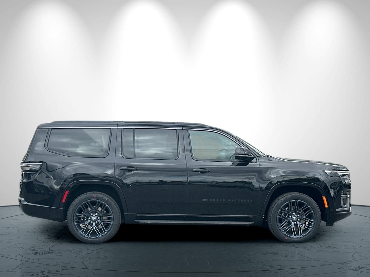 New 2026 Jeep Grand Wagoneer 4WD image 3