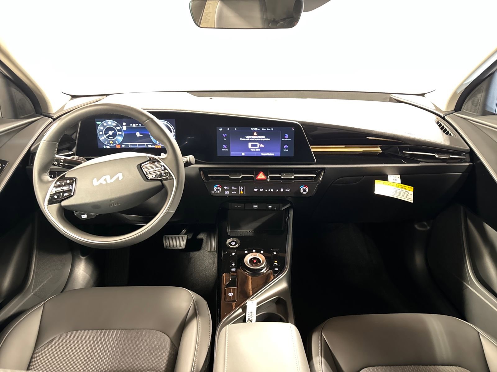 New 2026 Kia Niro Wind FWD image 4