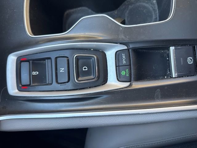 Used 2018 Honda Accord EX-L image 16