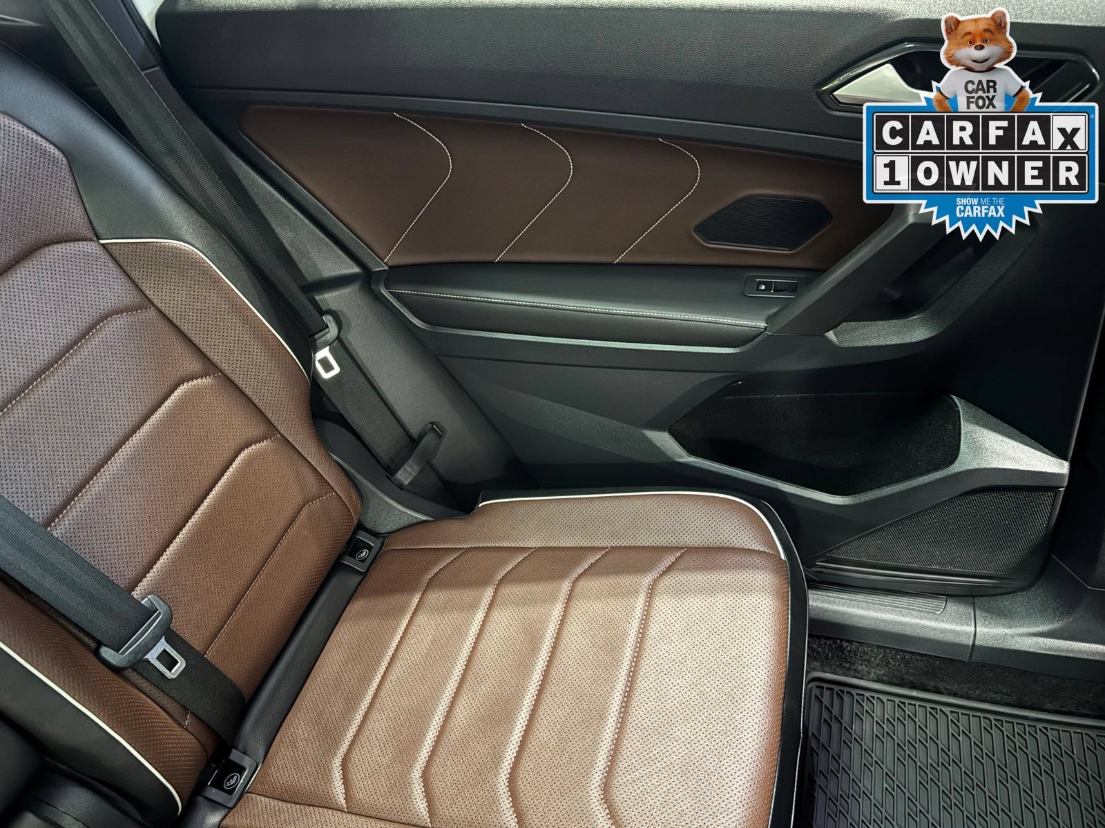 Used 2024 Volkswagen Tiguan SEL R-Line AWD/4WD image 38