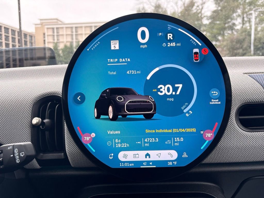 Used 2025 MINI Cooper S image 34