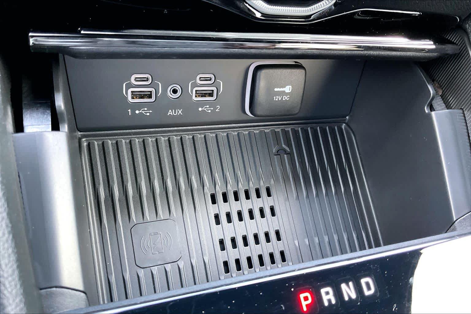 New 2026 Jeep Grand Cherokee Altitude RWD image 15